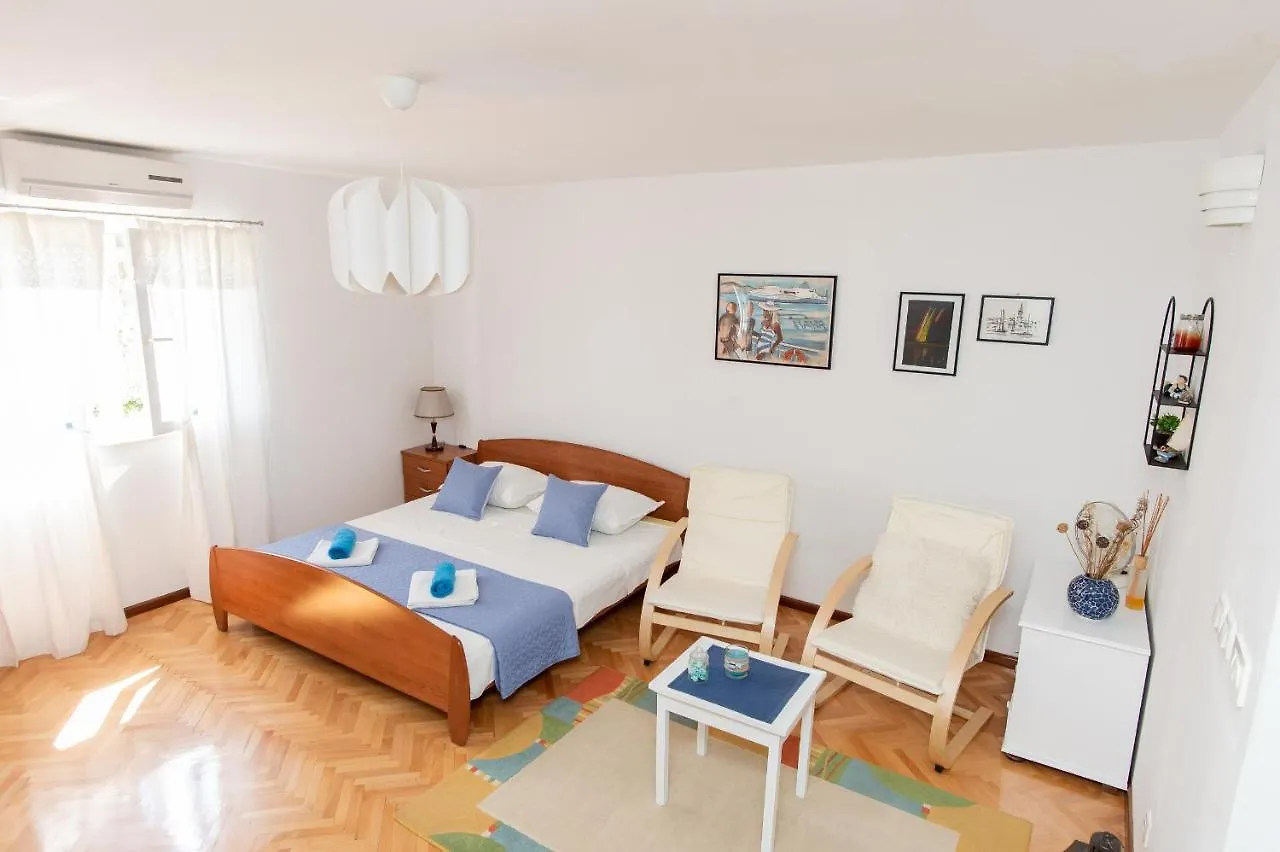 Beautiful Cozy Apartment Jug In Nice Neighbourhood. Split 0*,